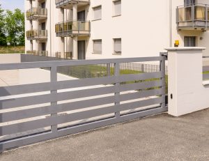 Vendita cancelli in ferro su misura a Moncalieri